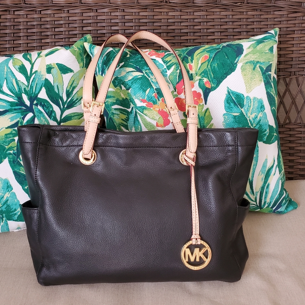 Michael Kors Tote